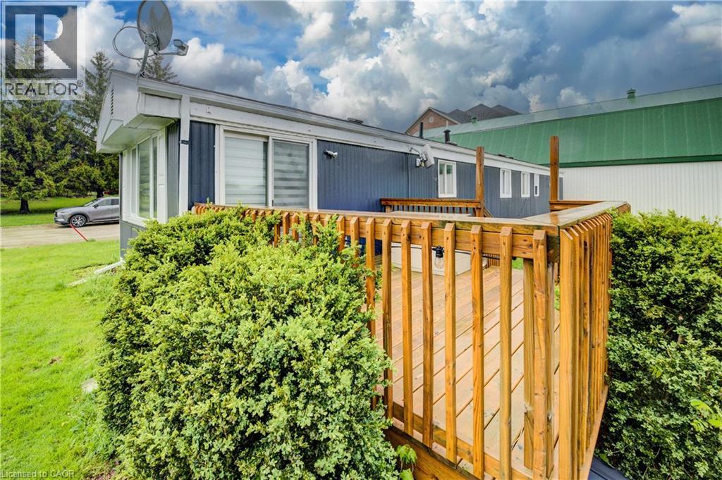 #7 84 WELLINGTON Street S - 21