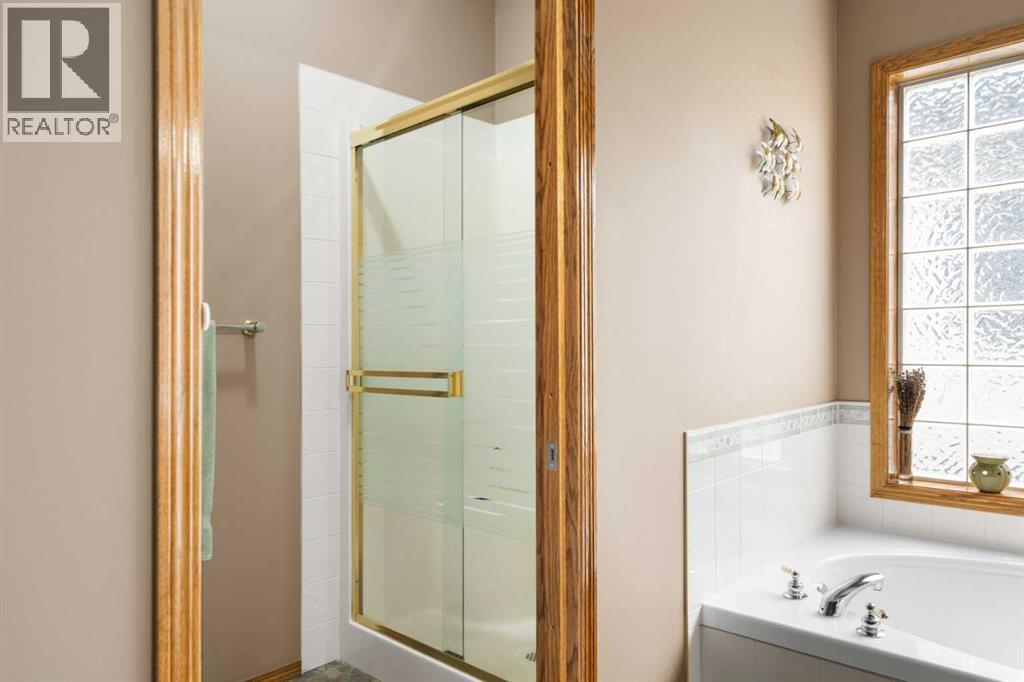 138 Gleneagles View - 14