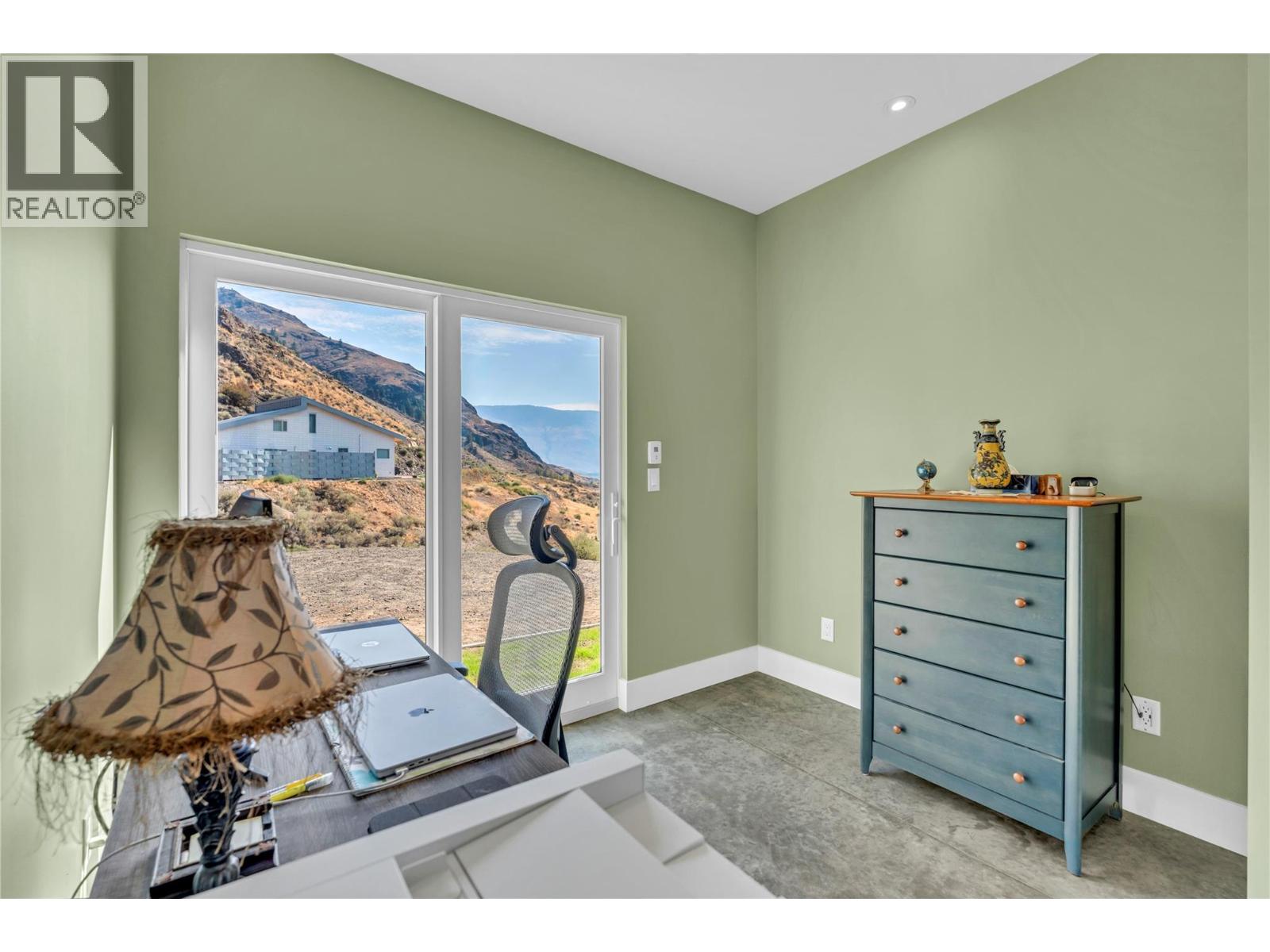 195 Pin  Cushion Trail, Keremeos