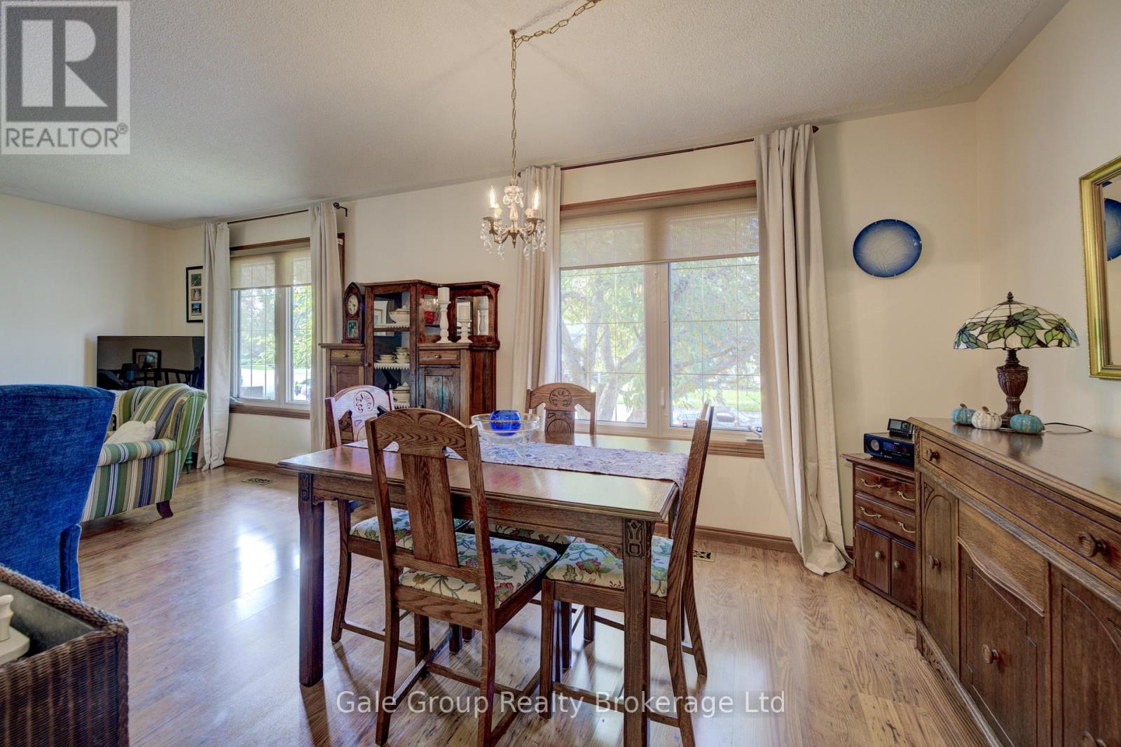 456 OJIBWAY STREET - 9