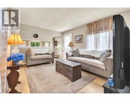 6 Viscount, Essex, ON N8M1Y8 Photo 8