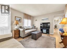6 Viscount, Essex, ON N8M1Y8 Photo 9