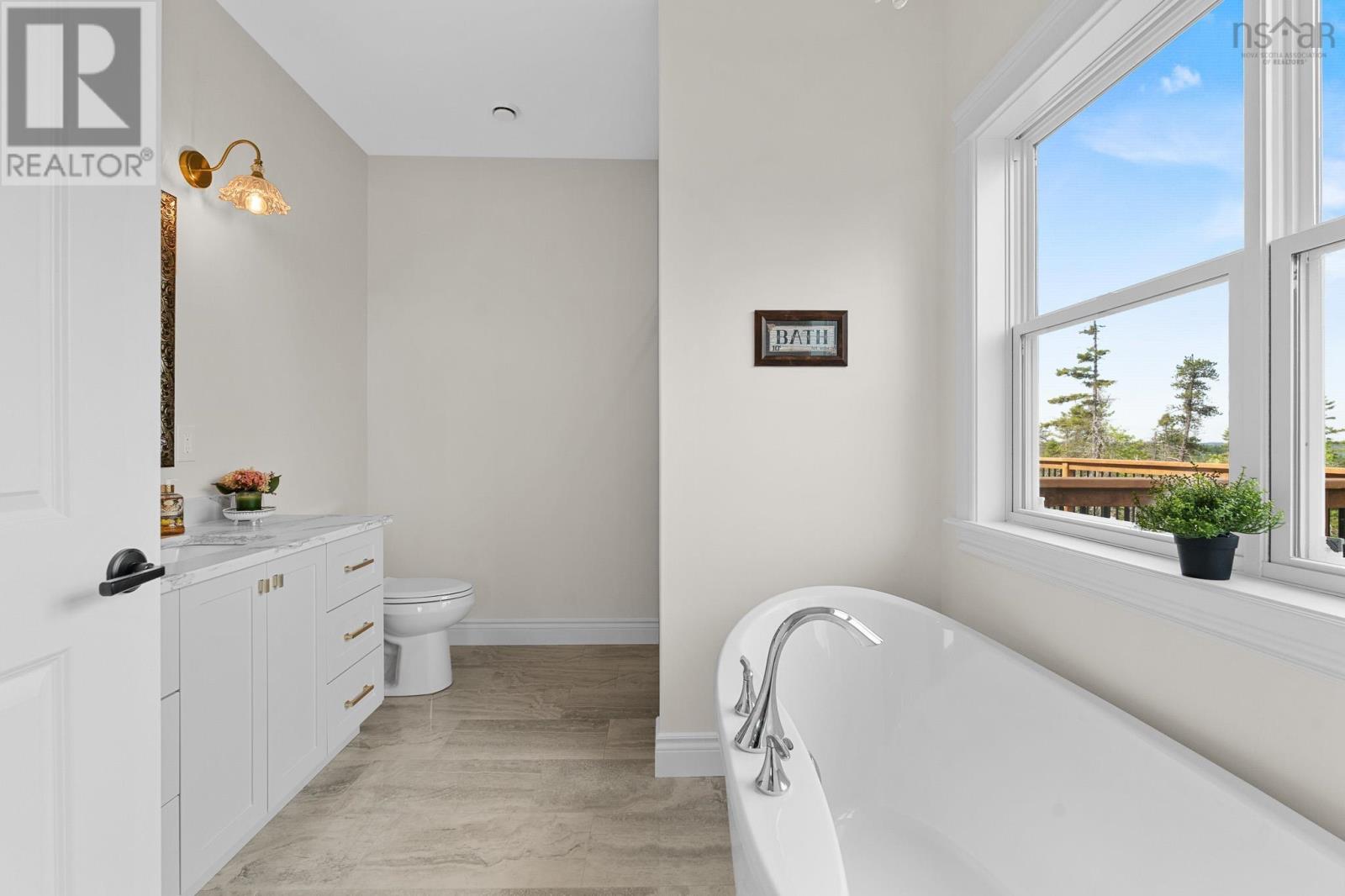 1097 Fleetwood Drive - 33