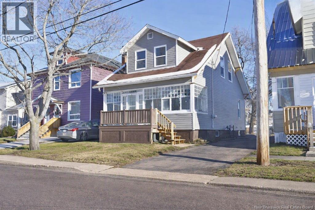 15 Lockhart Avenue - 1