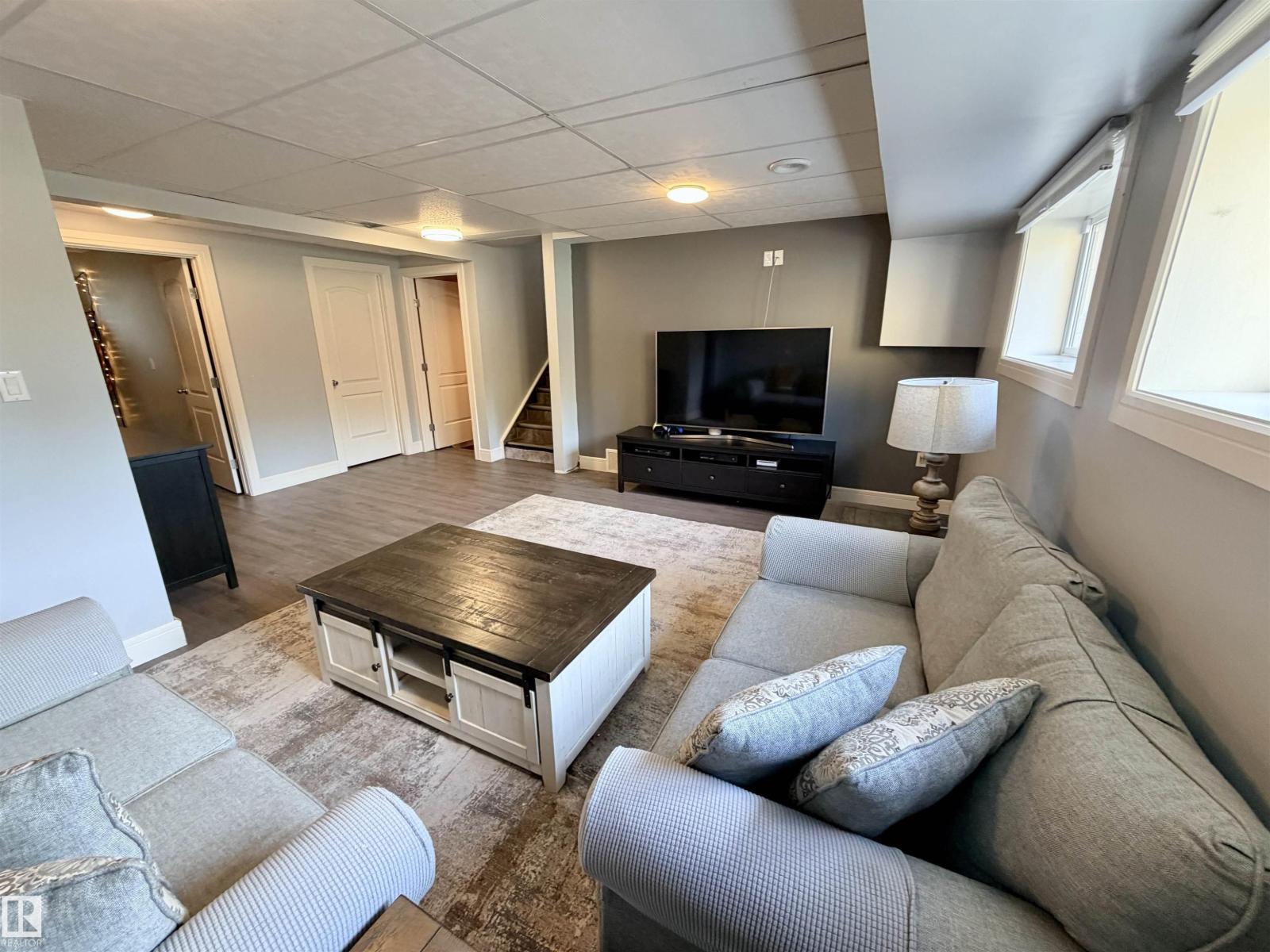 4309 53 ST - 35