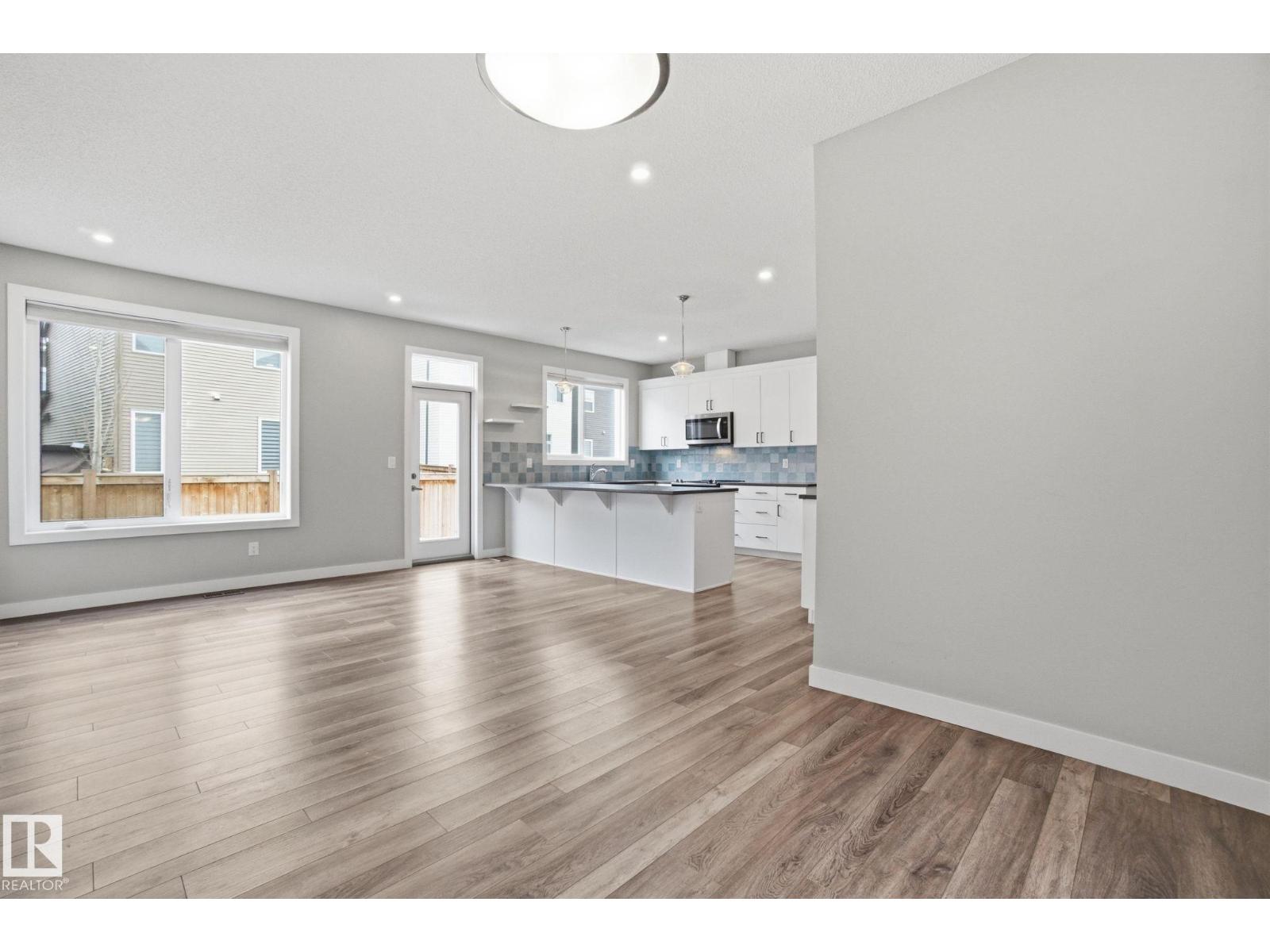 1607 202 ST NW - Image 12