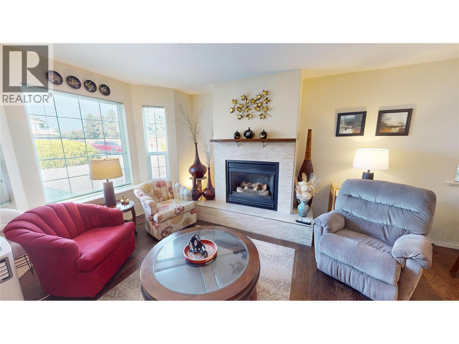 #7 1510 Birch Street - 5