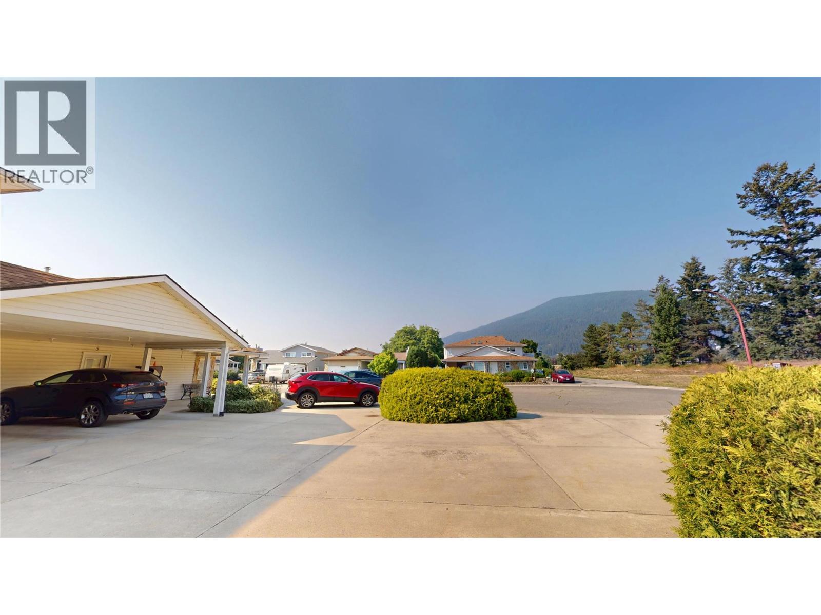 #7 1510 Birch Street - 25