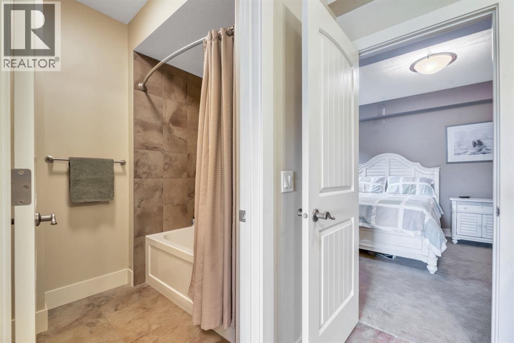 16 Heaver Gate - Image 38