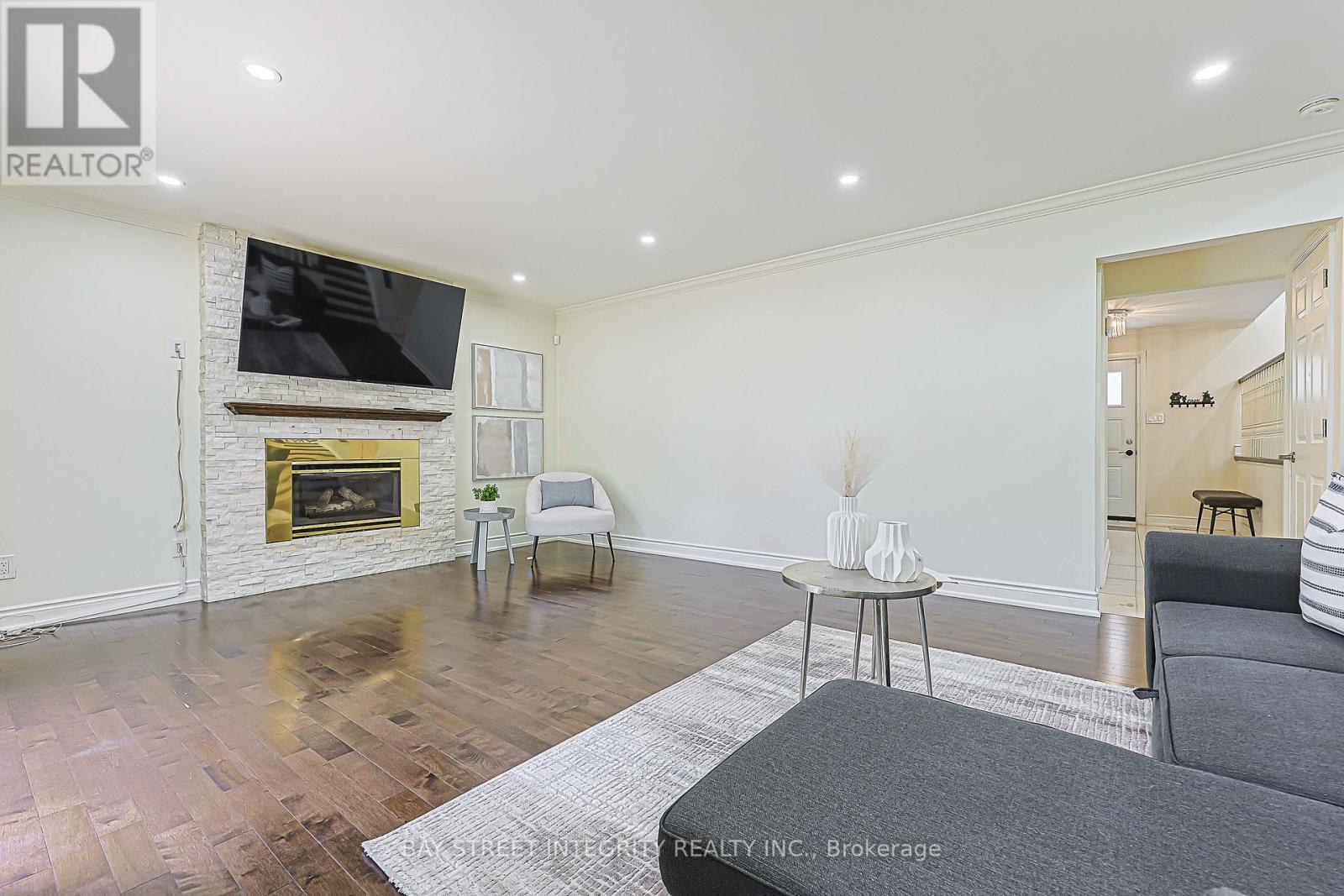 81 DAWN HILL TRAIL - 23