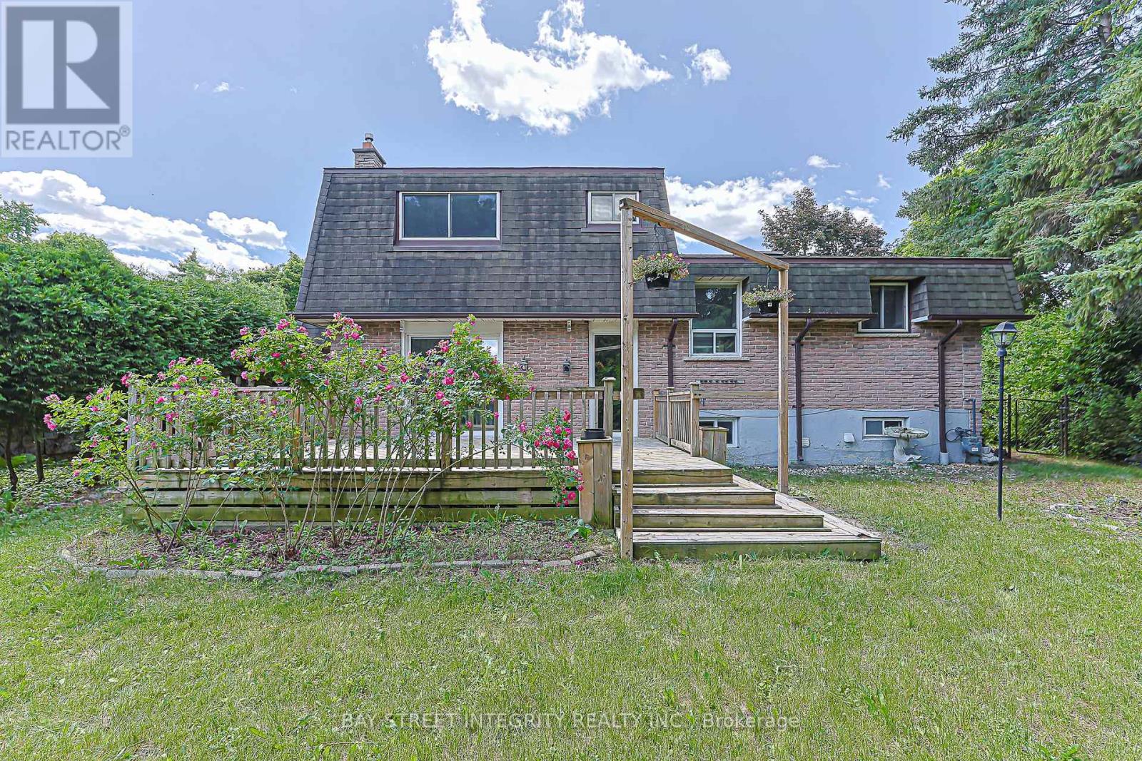 81 DAWN HILL TRAIL - 41