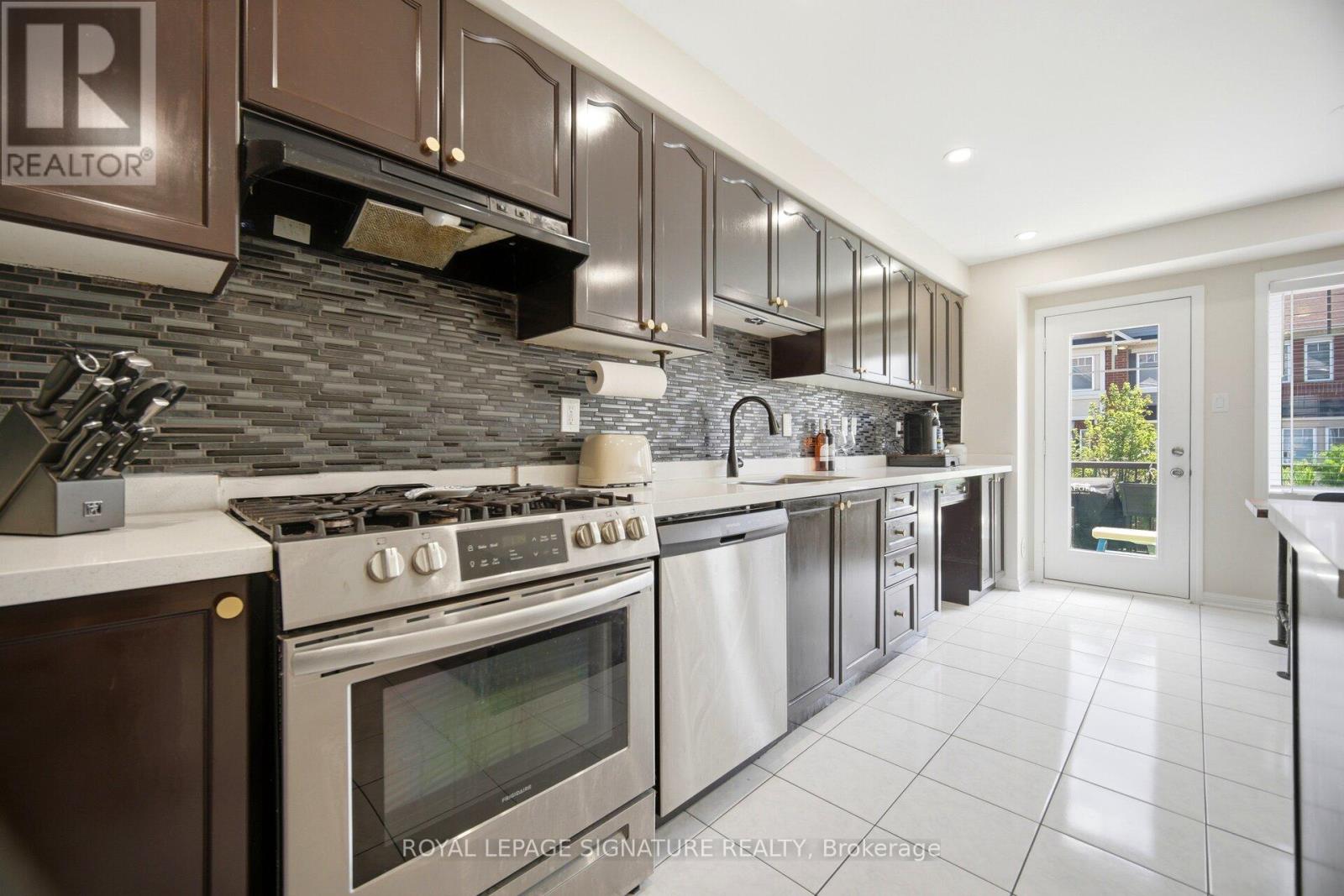 #22 6020 DERRY ROAD - 16