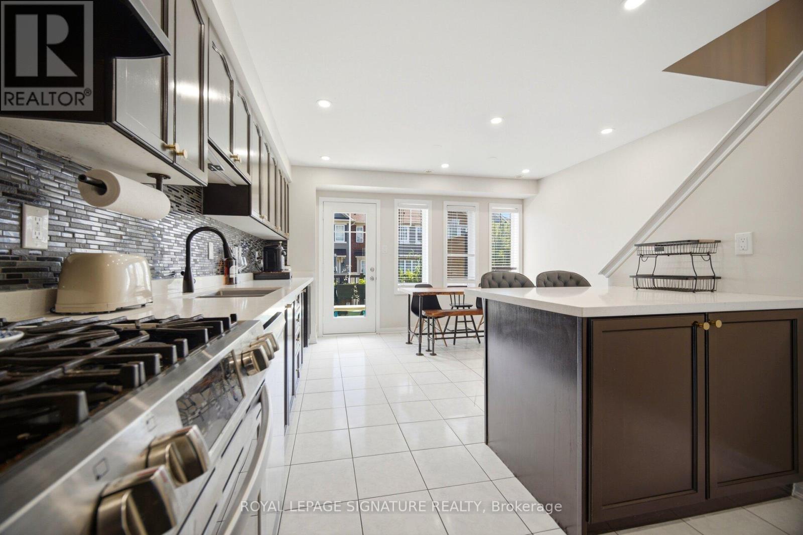 #22 6020 DERRY ROAD - 17