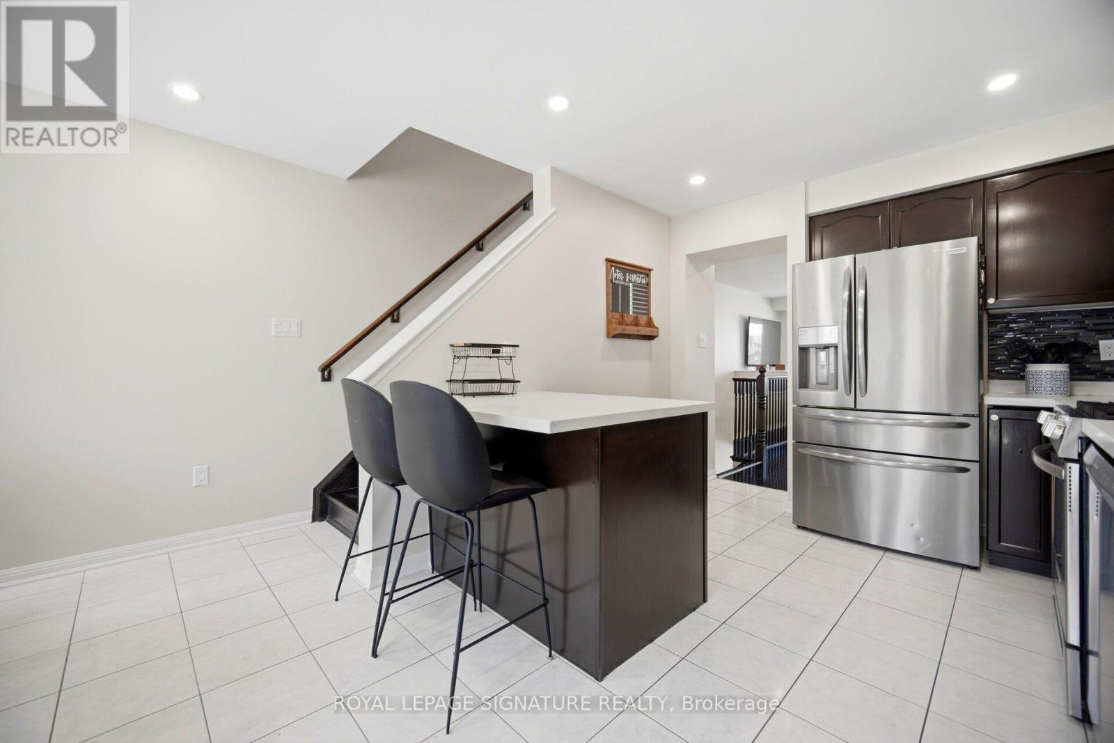 #22 6020 DERRY ROAD - 18