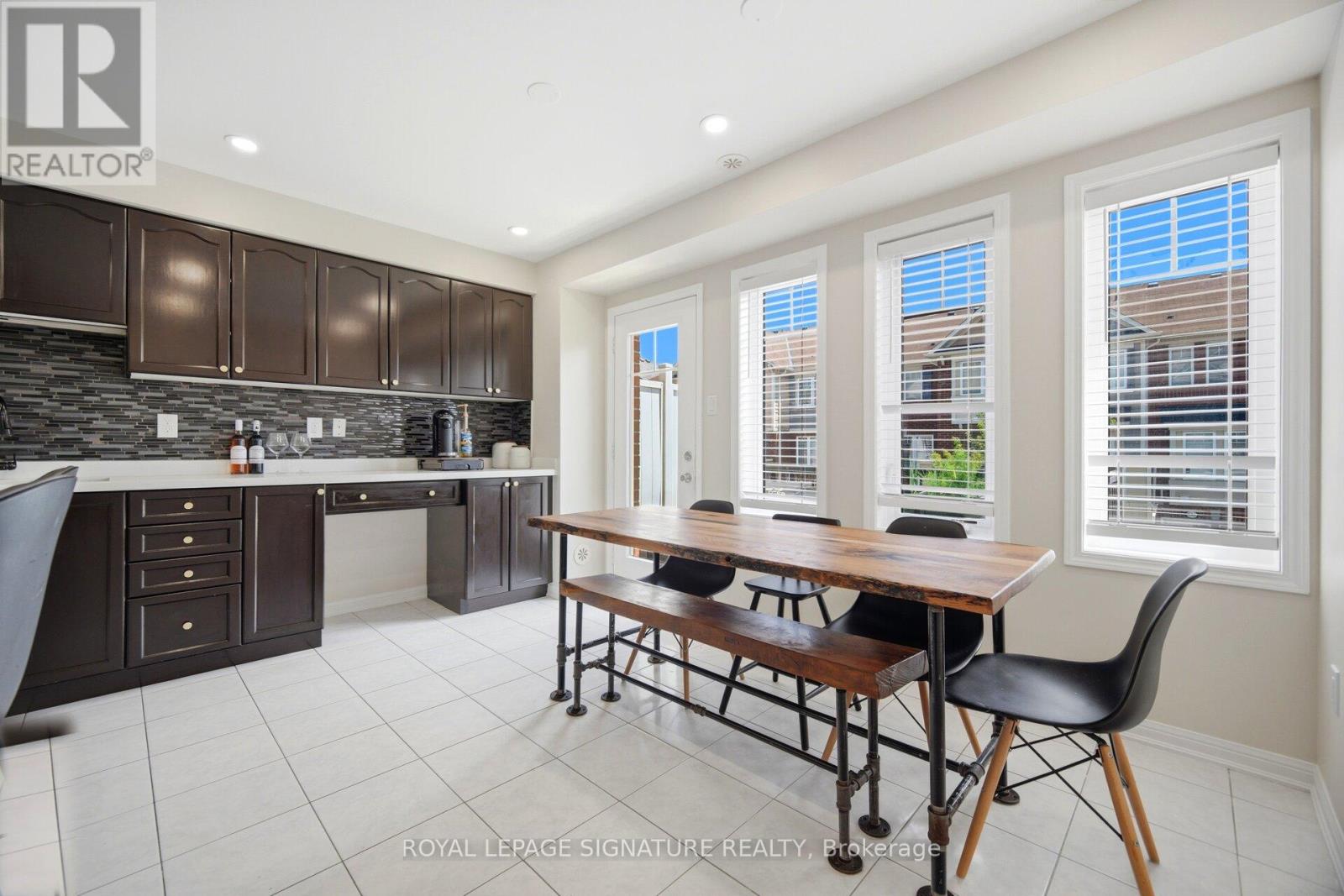 #22 6020 DERRY ROAD - 19