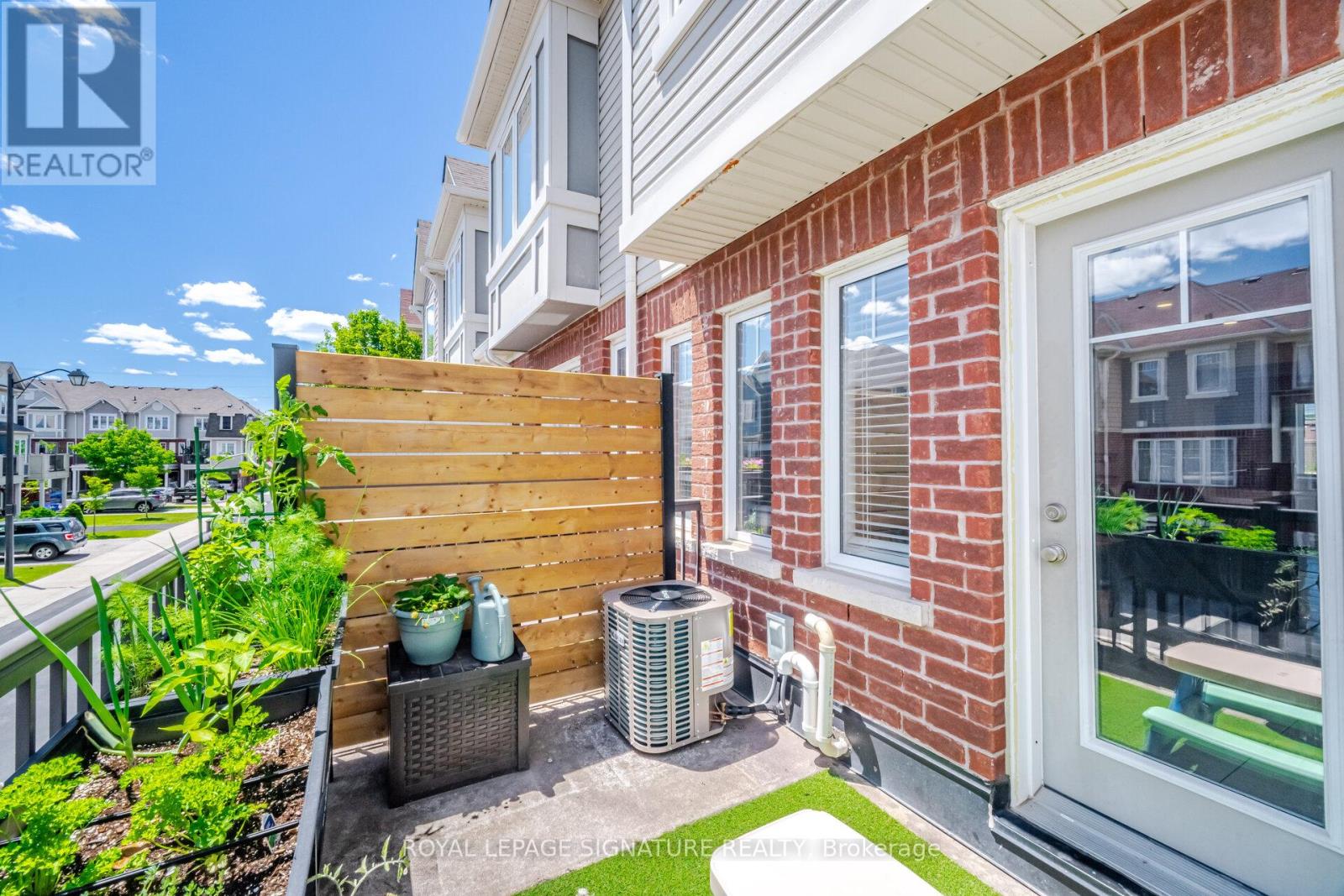 #22 6020 DERRY ROAD - 24