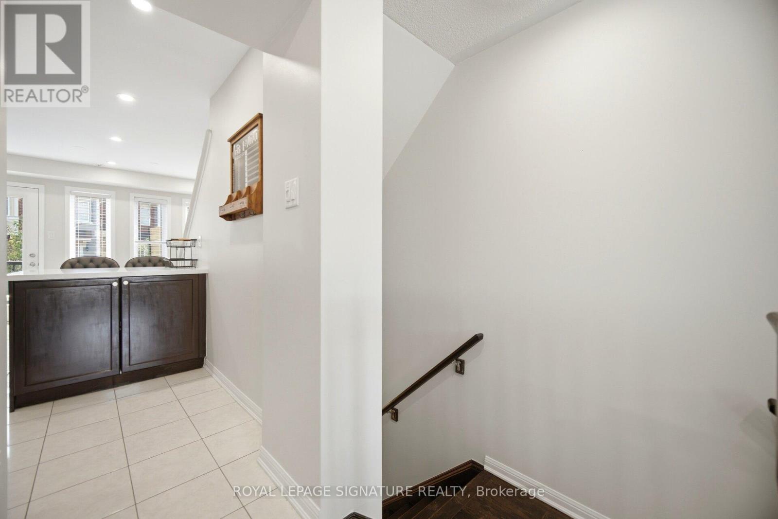 #22 6020 DERRY ROAD - 7