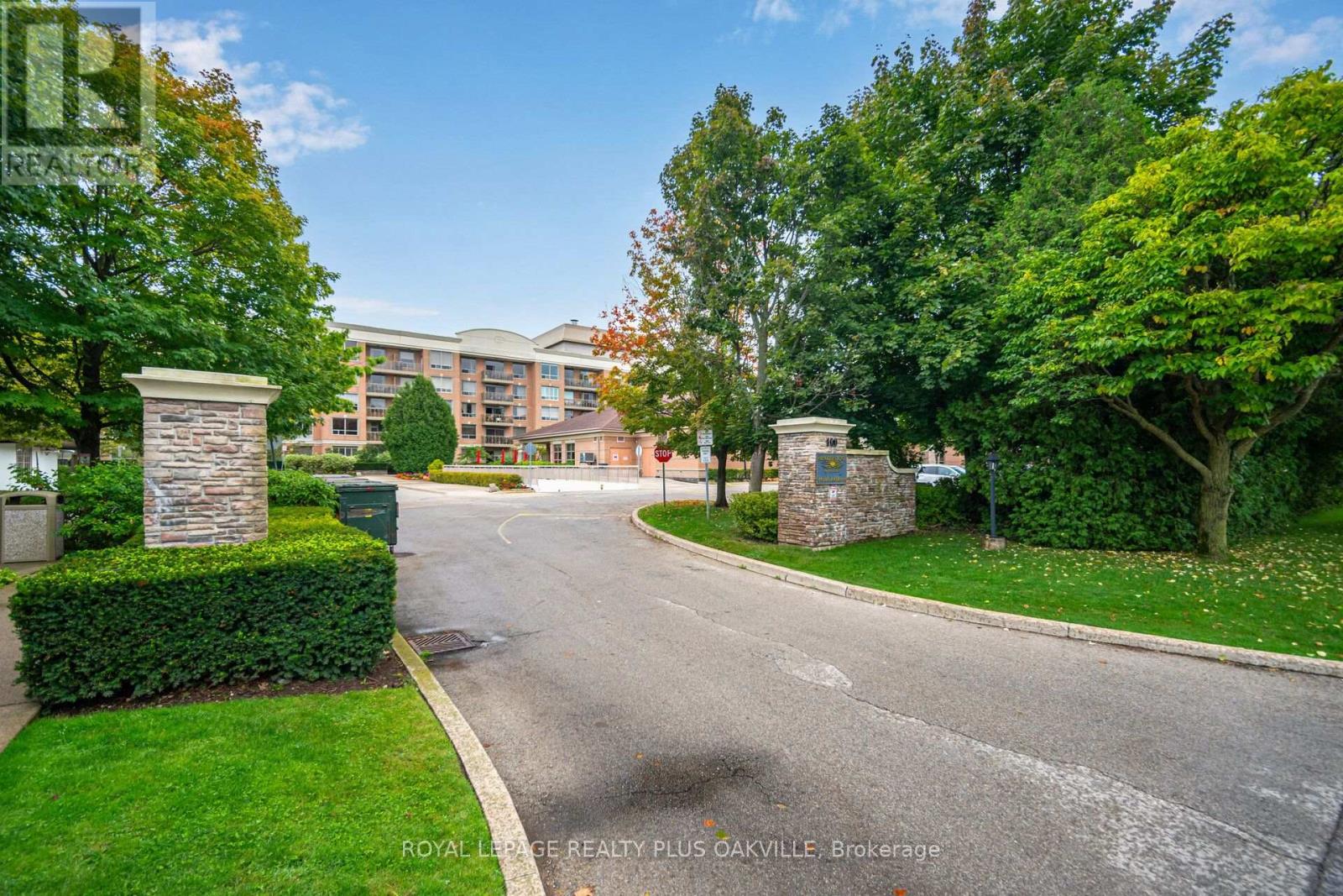 Photo of 100 Burloak Drive
