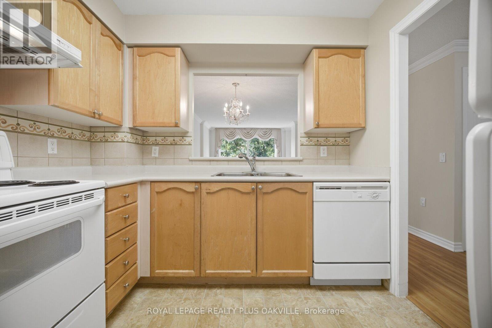 #1406 100 BURLOAK DRIVE - 15