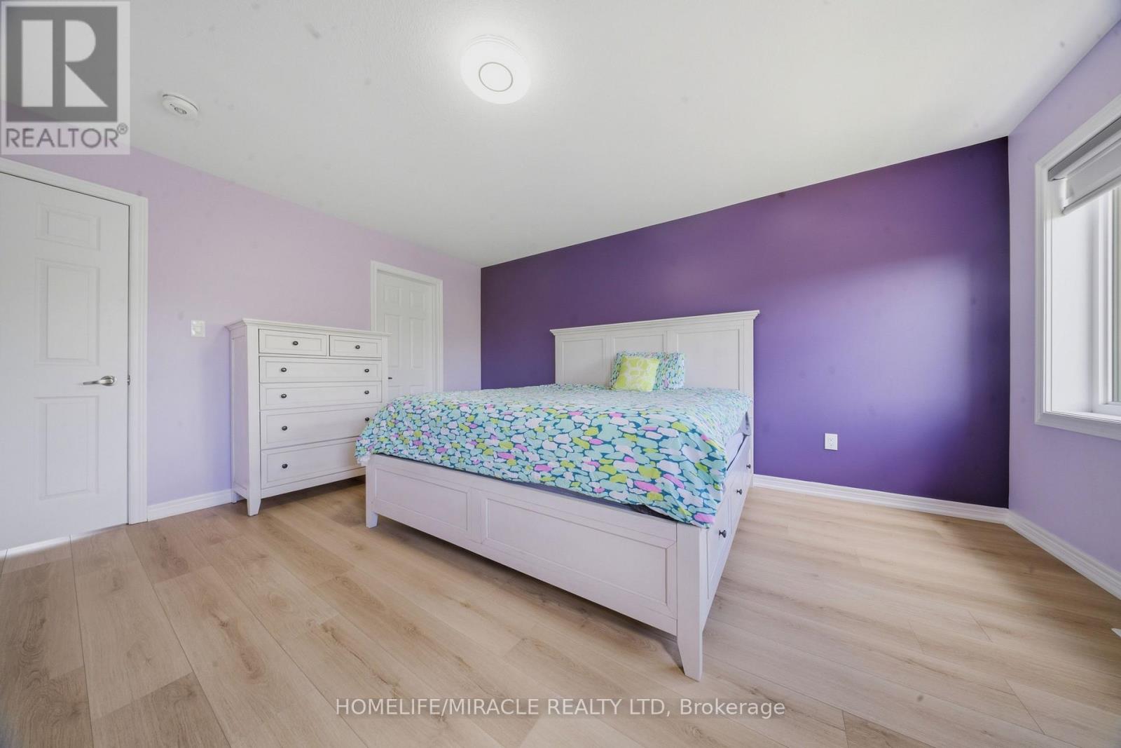 #32 166 DEERPATH DRIVE - 19