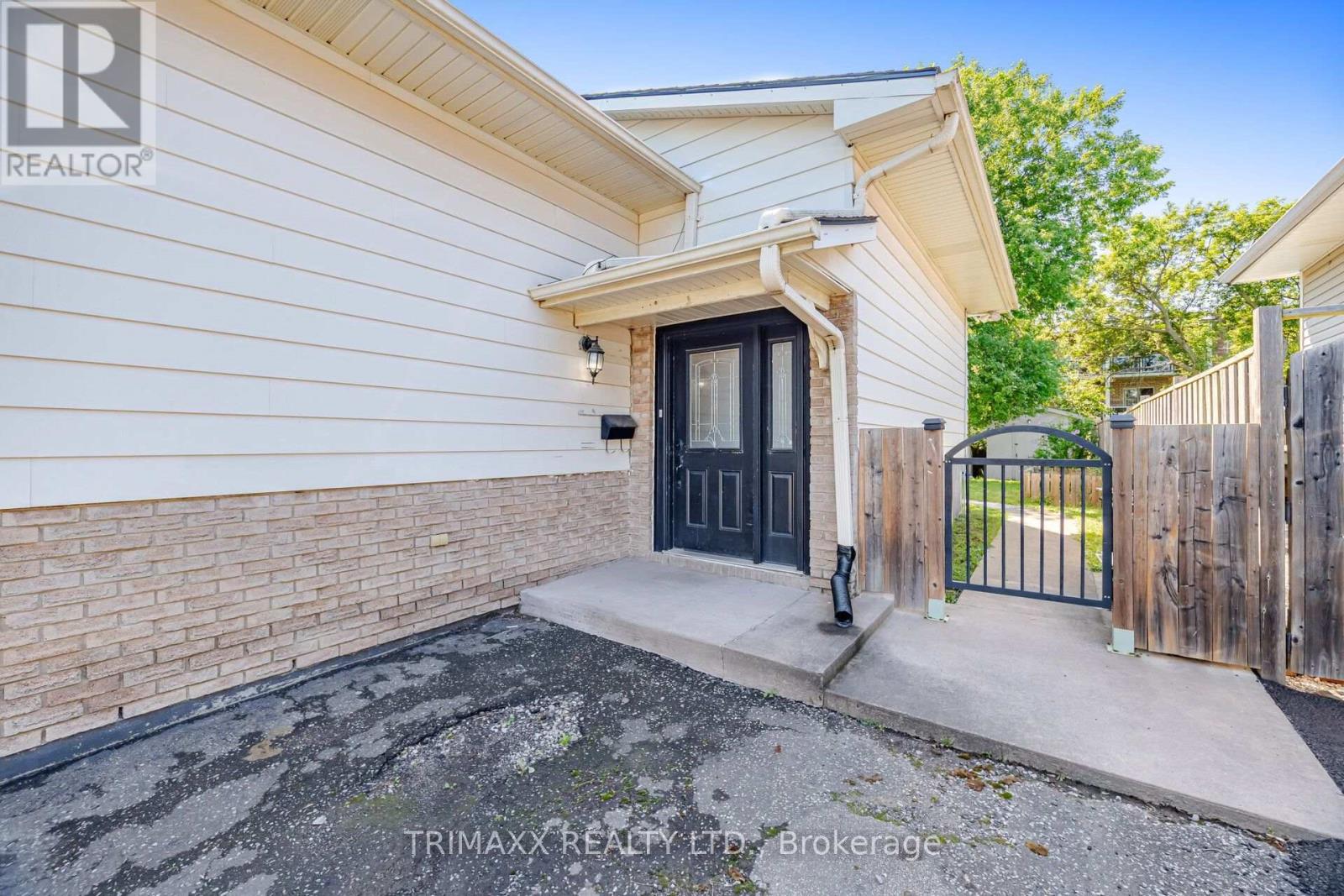 16 LORAINE DRIVE - 5