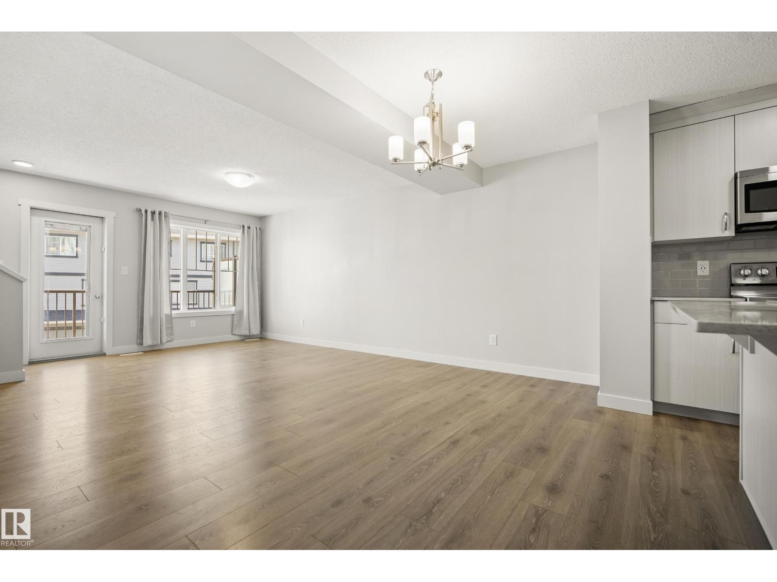 #90 50 Mclaughlin DR - 14
