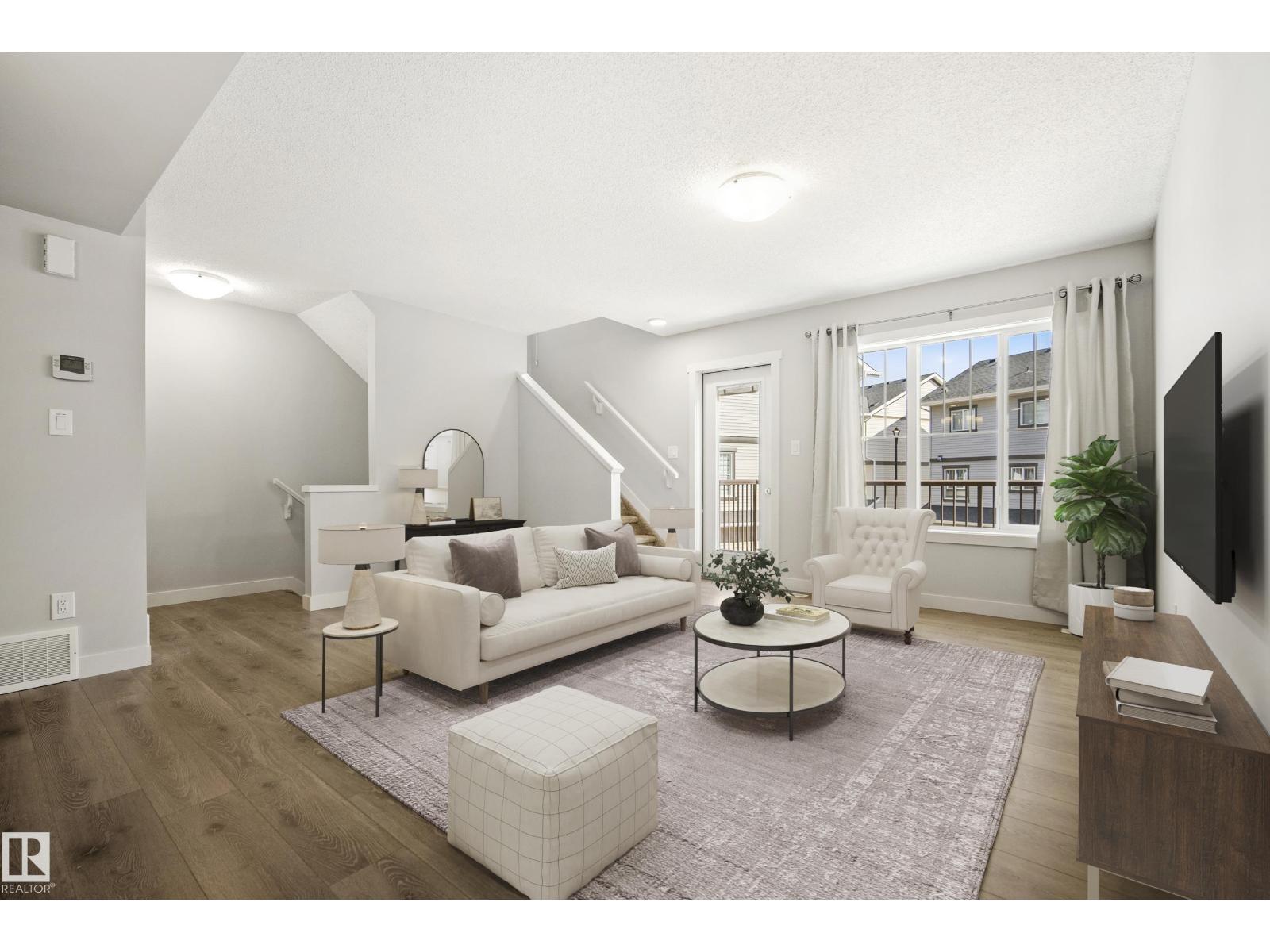 #90 50 Mclaughlin DR - 2