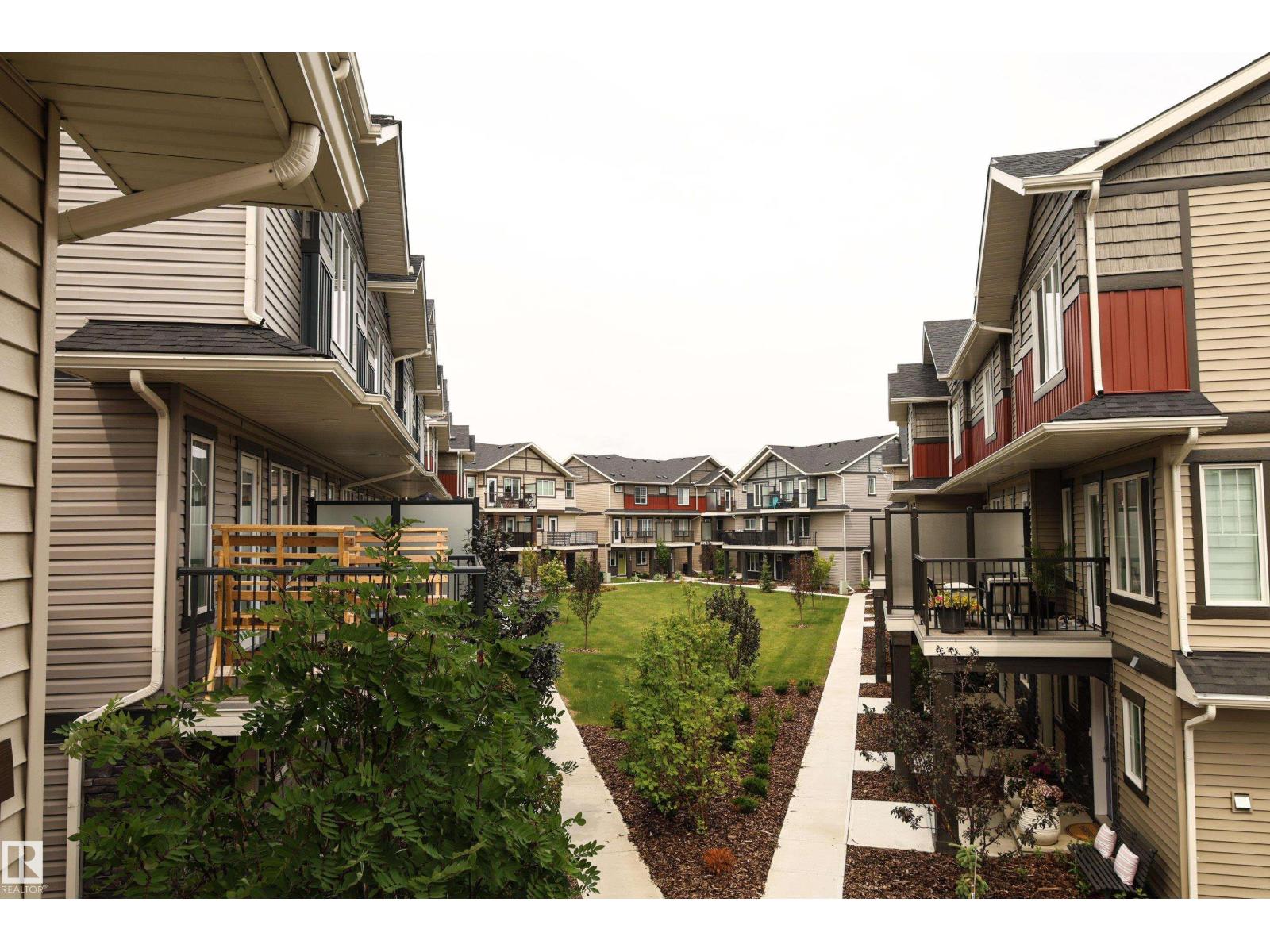 #90 50 Mclaughlin DR - 37