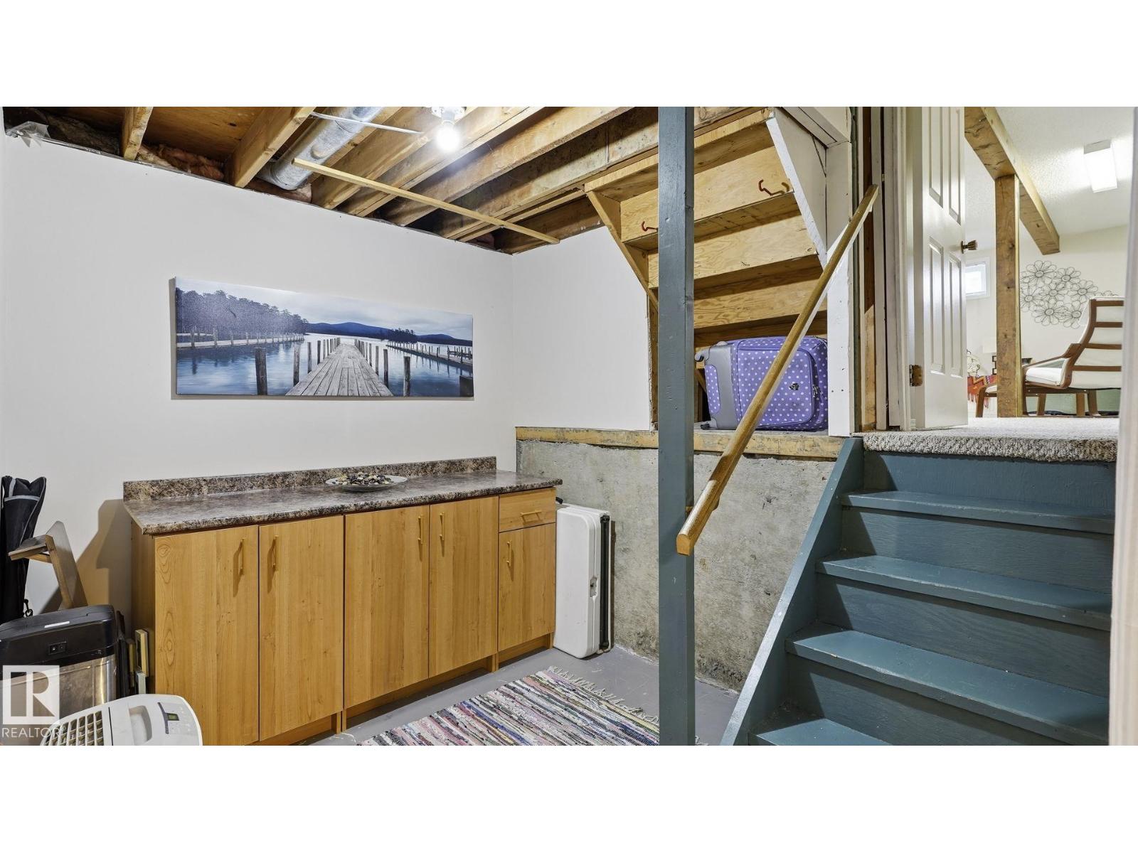 31 WALDEN CR - Image 27