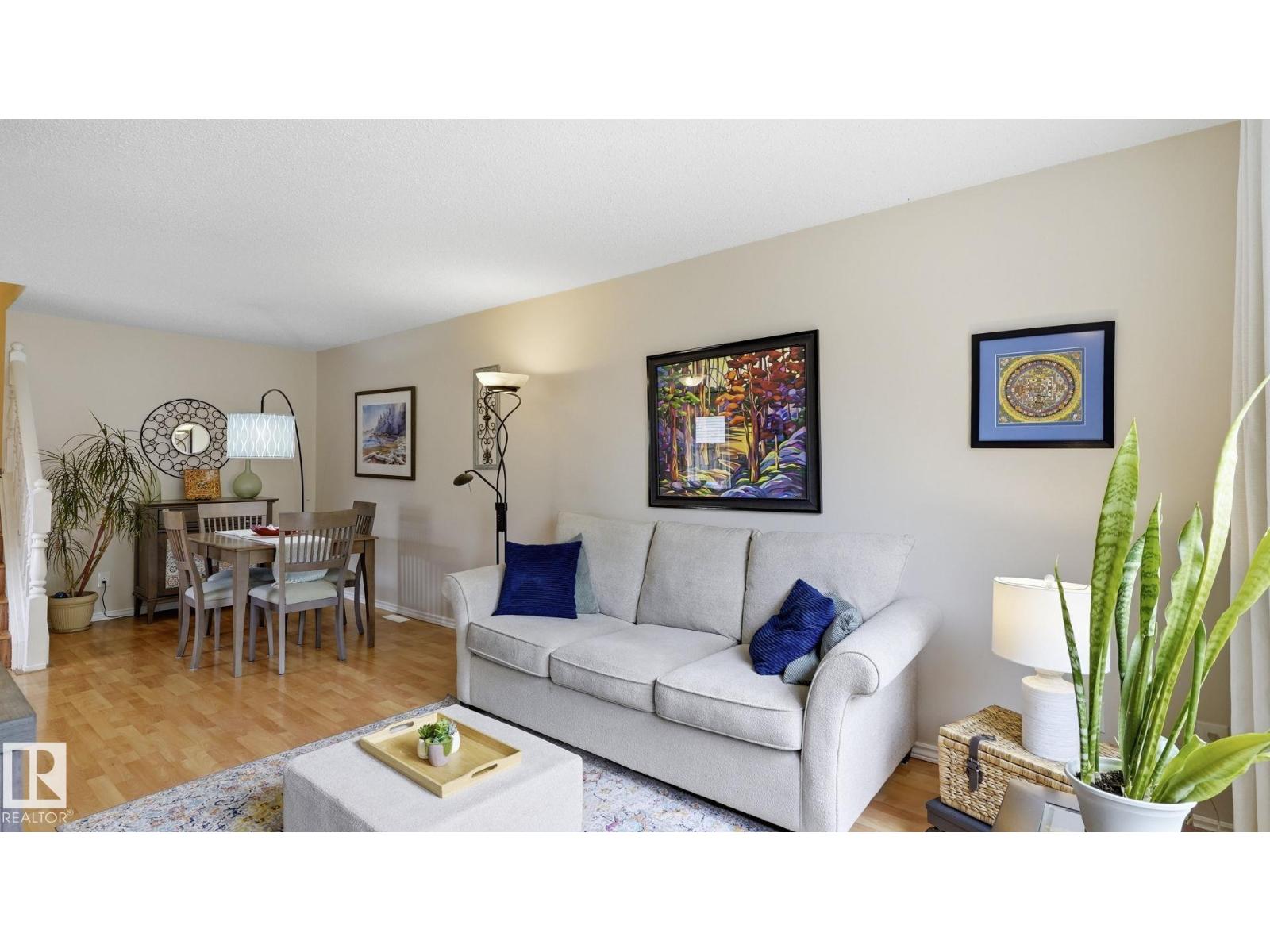 31 WALDEN CR - Image 12