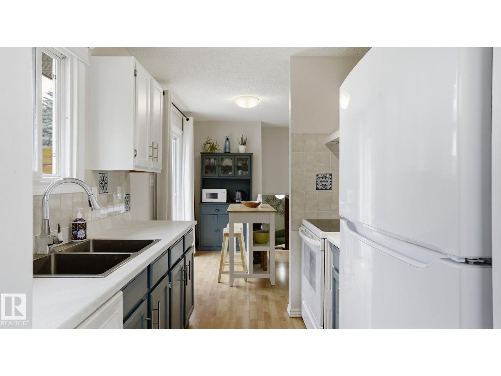31 WALDEN CR - Image 9