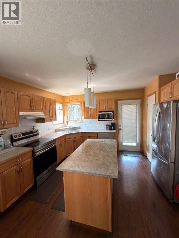 193 Uplands Boulevard N - Image 14