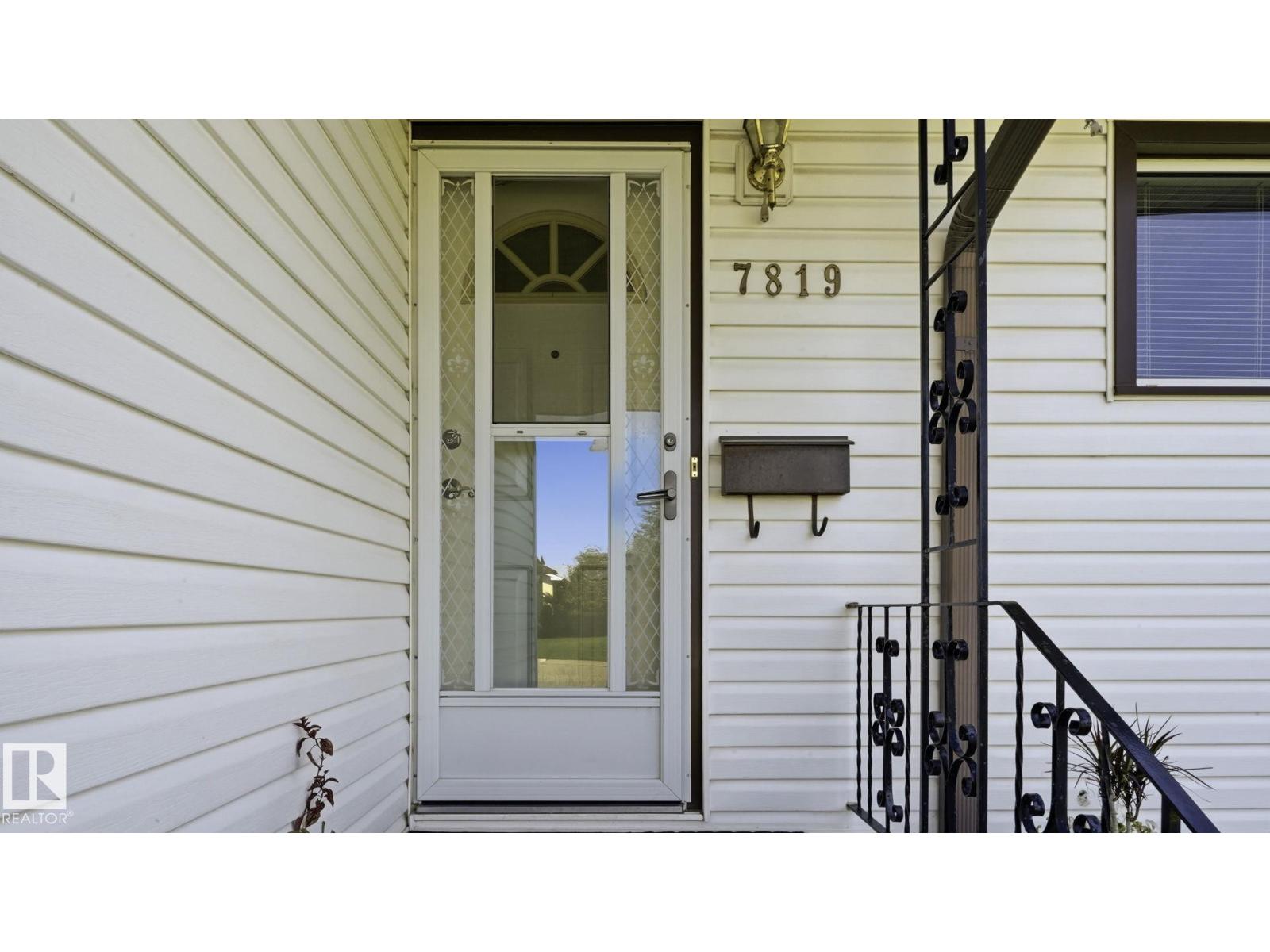 7819 132A AV NW, Delwood, Edmonton photo 3