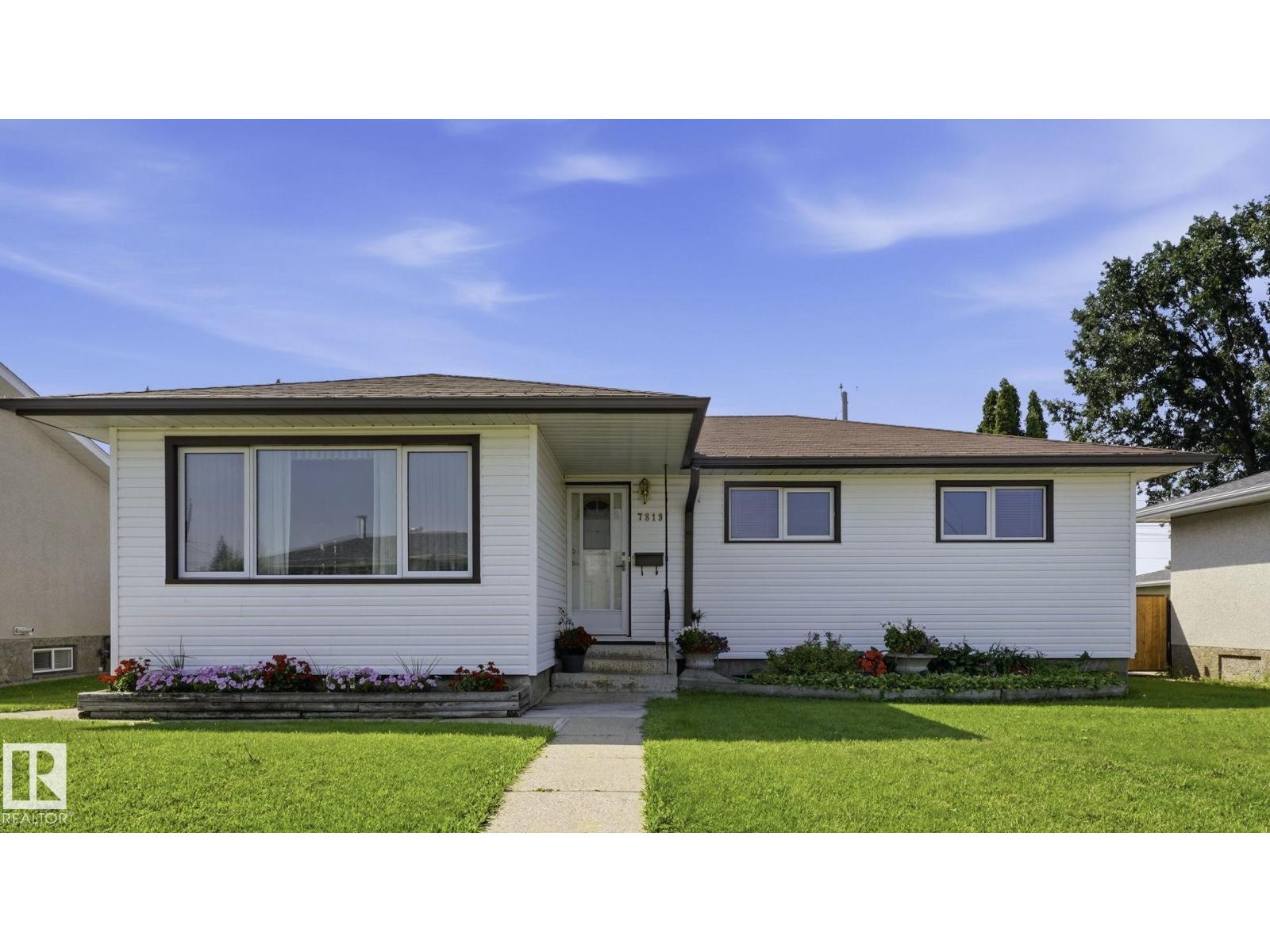 7819 132A AV NW - 2