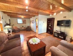 4pc Bathroom - 351 Queen Avenue, Selkirk, MB R1A1E6 Photo 11