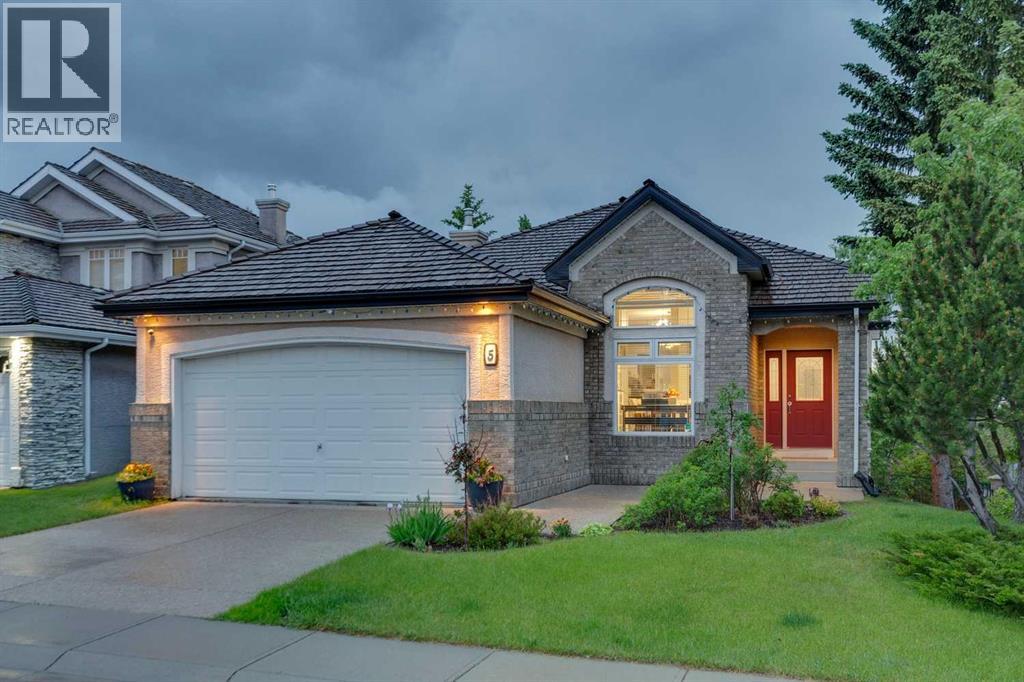 5 Royal Crest Terrace NW