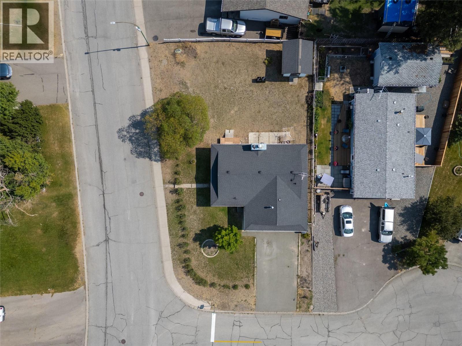 297 Chestnut Court, Logan Lake