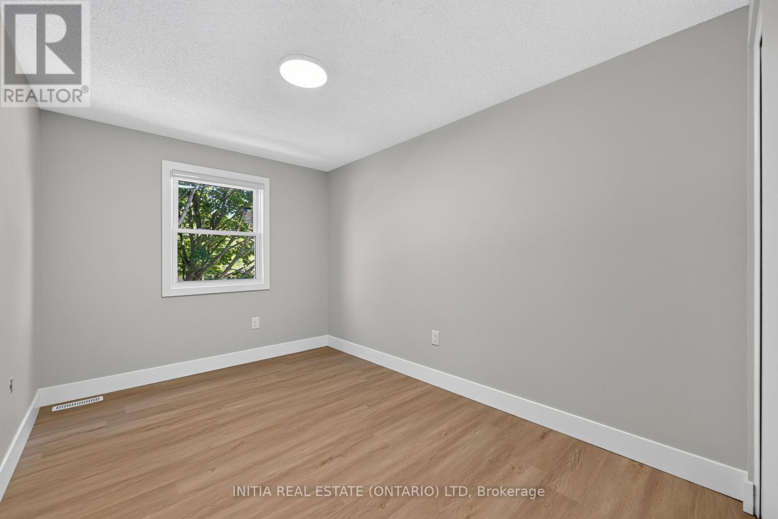 1111 ALDERSBROOK ROAD - Image 34