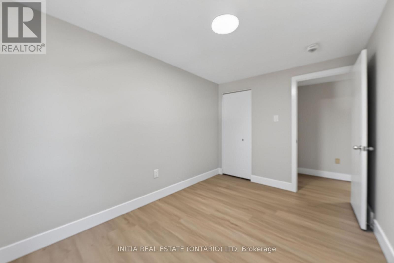 1111 ALDERSBROOK ROAD - Image 35