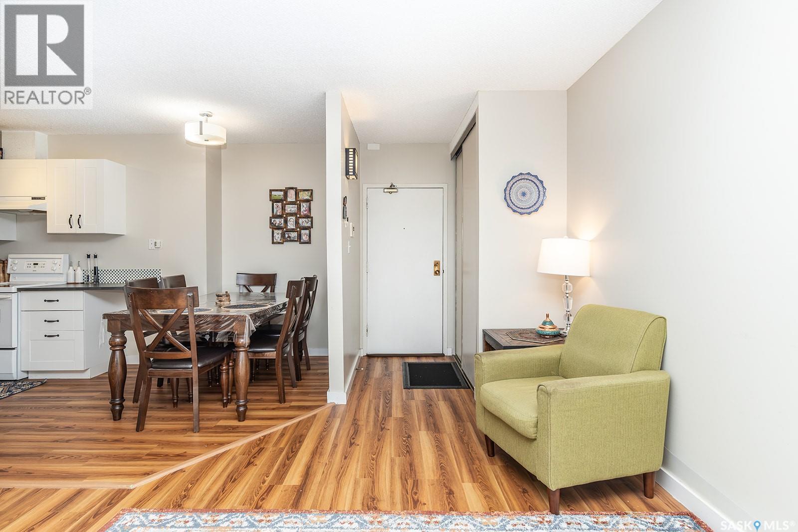 312 423 Tait COURT, Saskatoon — photo 3