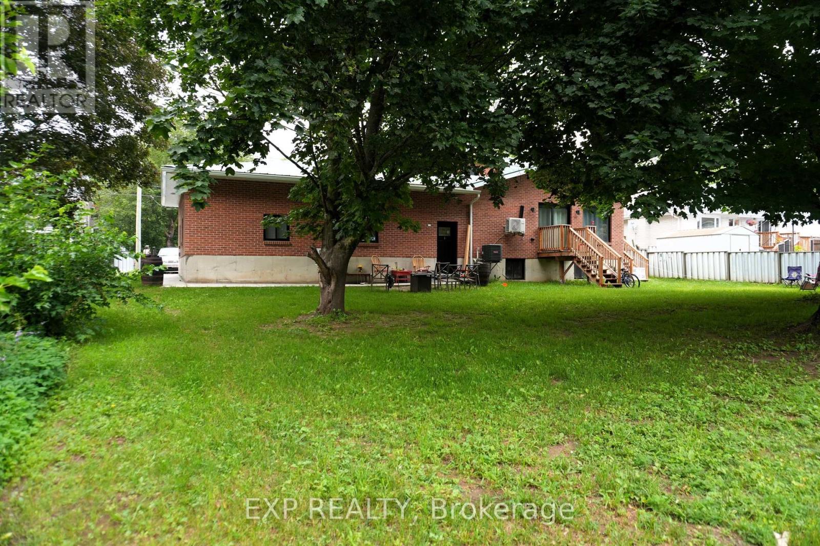 235 JAMES STREET W - Image 14