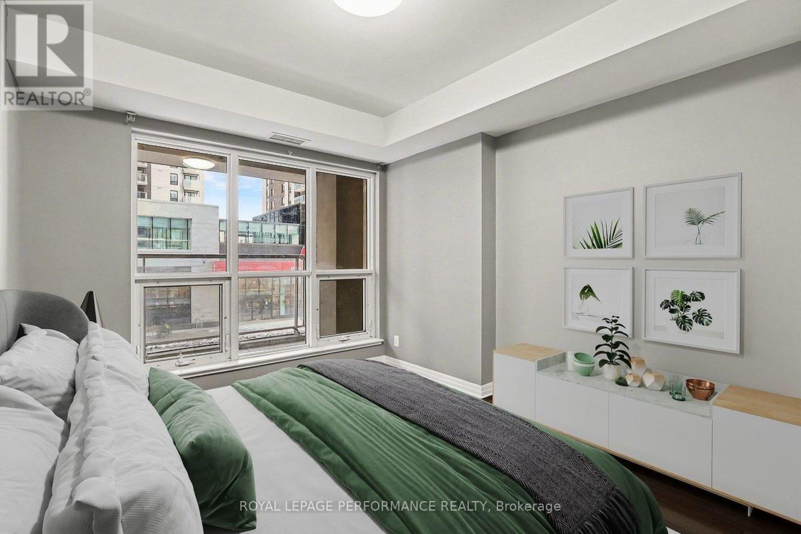 #204 242 RIDEAU STREET - 10