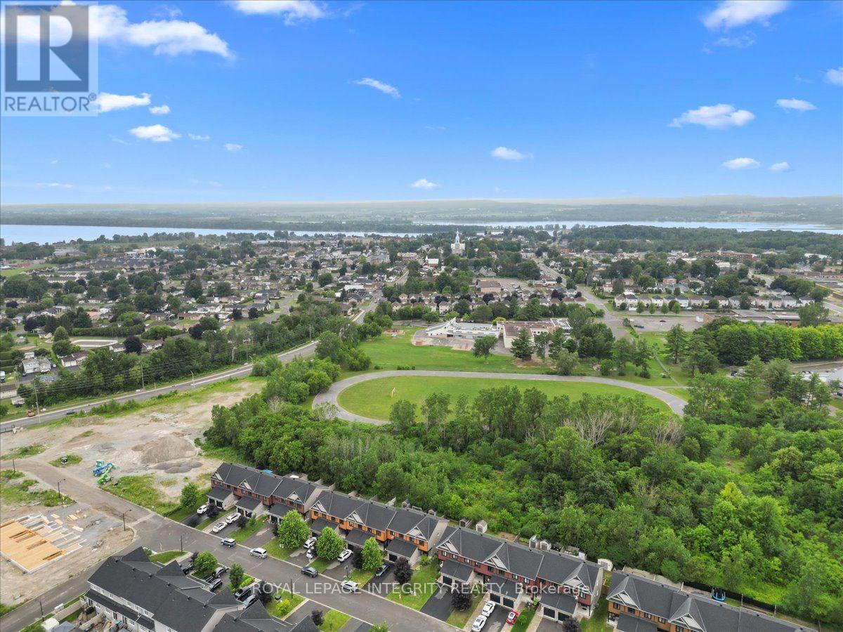2345 MARBLE CRESCENT - Image 38