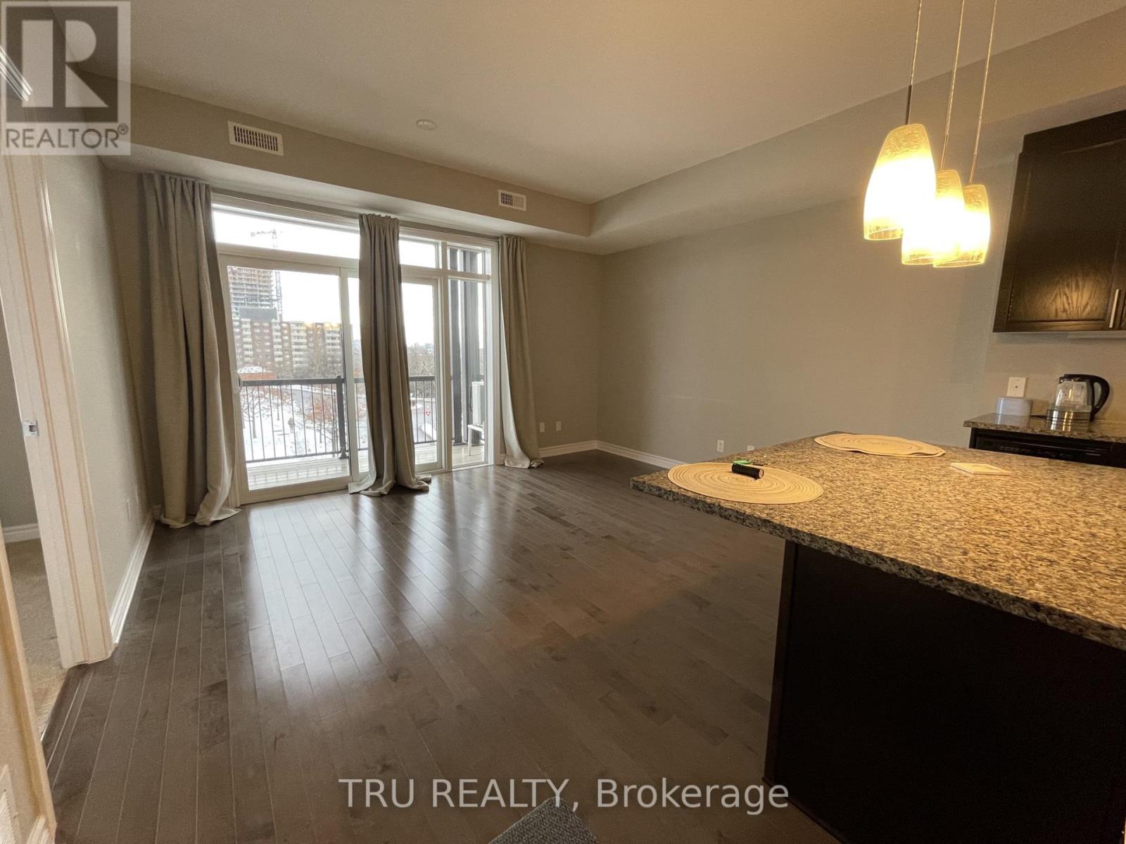 #404 655 BEAUPARC PRIVATE - 15