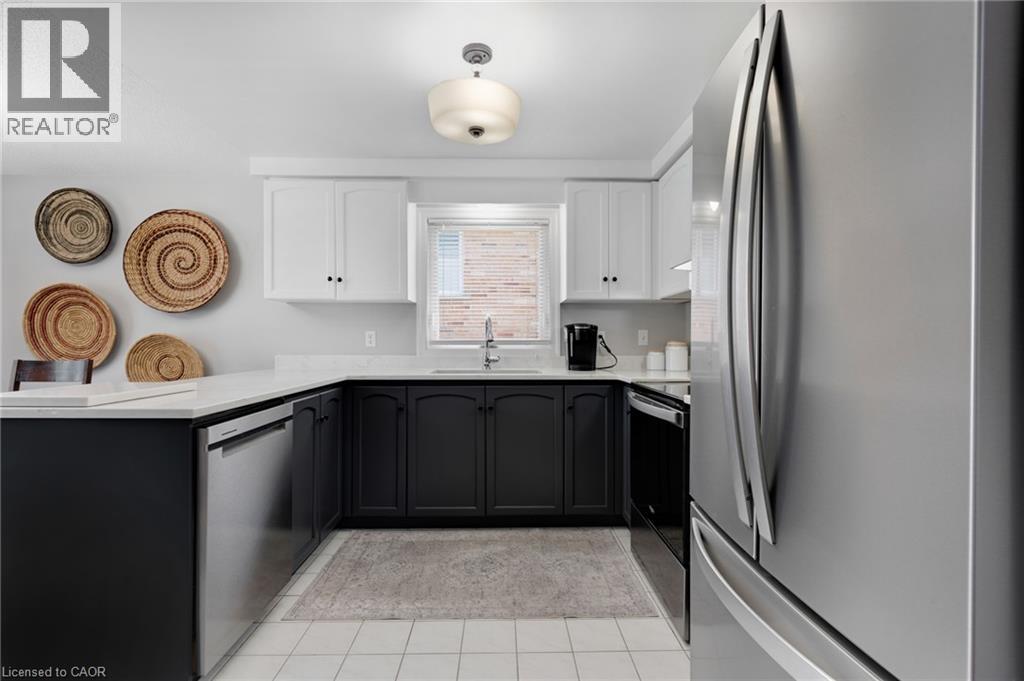 72 MELRAN Drive - Image 22
