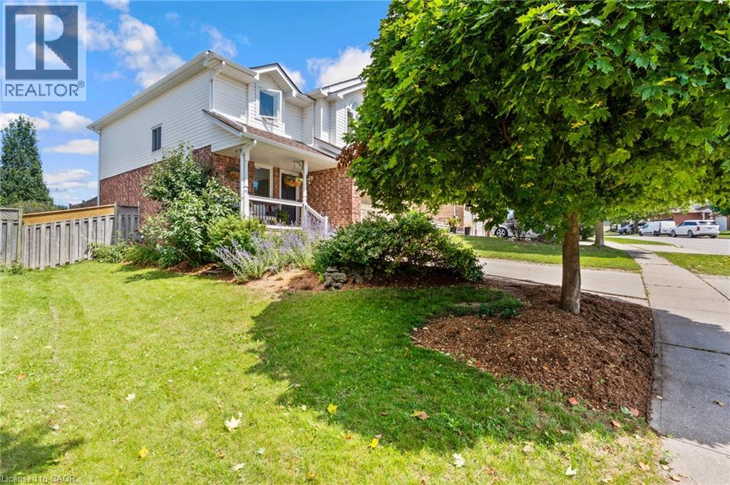 72 MELRAN Drive — photo 2
