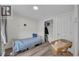1 Kingfisher Road, photo 15