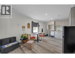 1 Kingfisher Road, photo 9