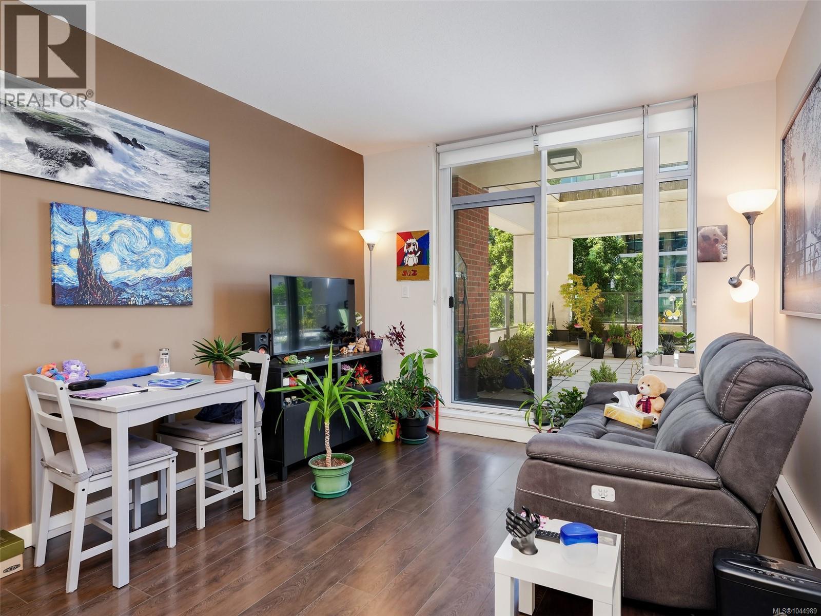 #307 728 Yates St - Image 11