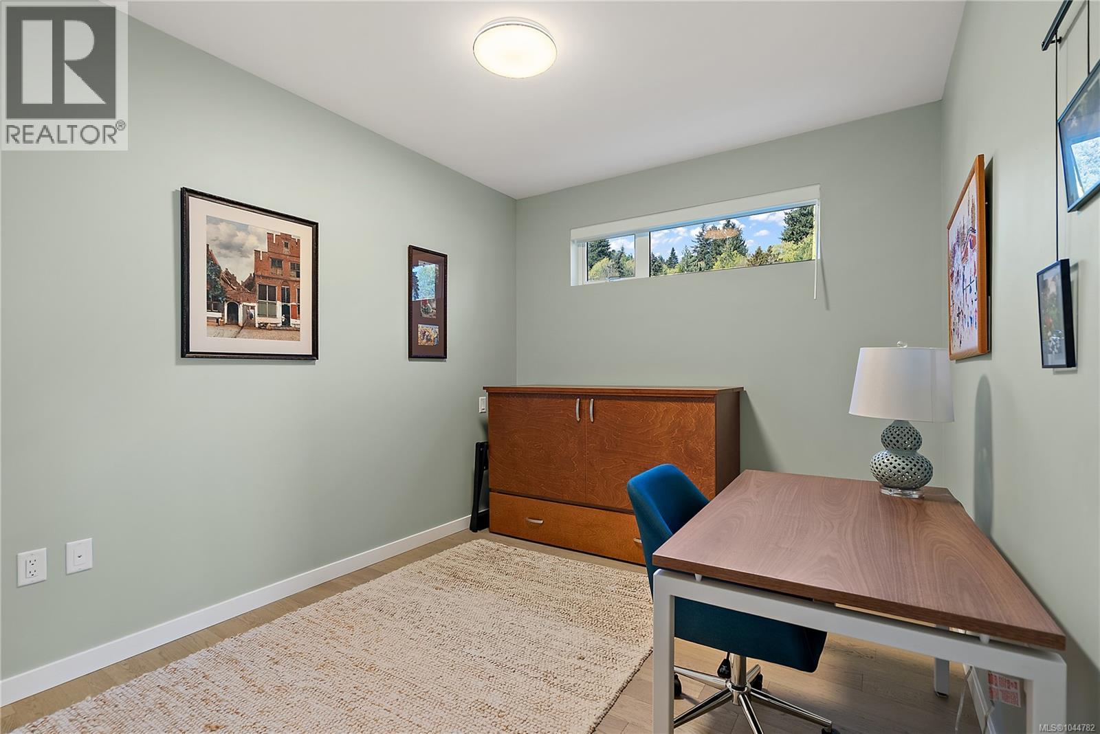 #214 5120 Cordova Bay Rd - 20